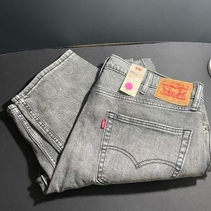 Levi’s Tapered Fit